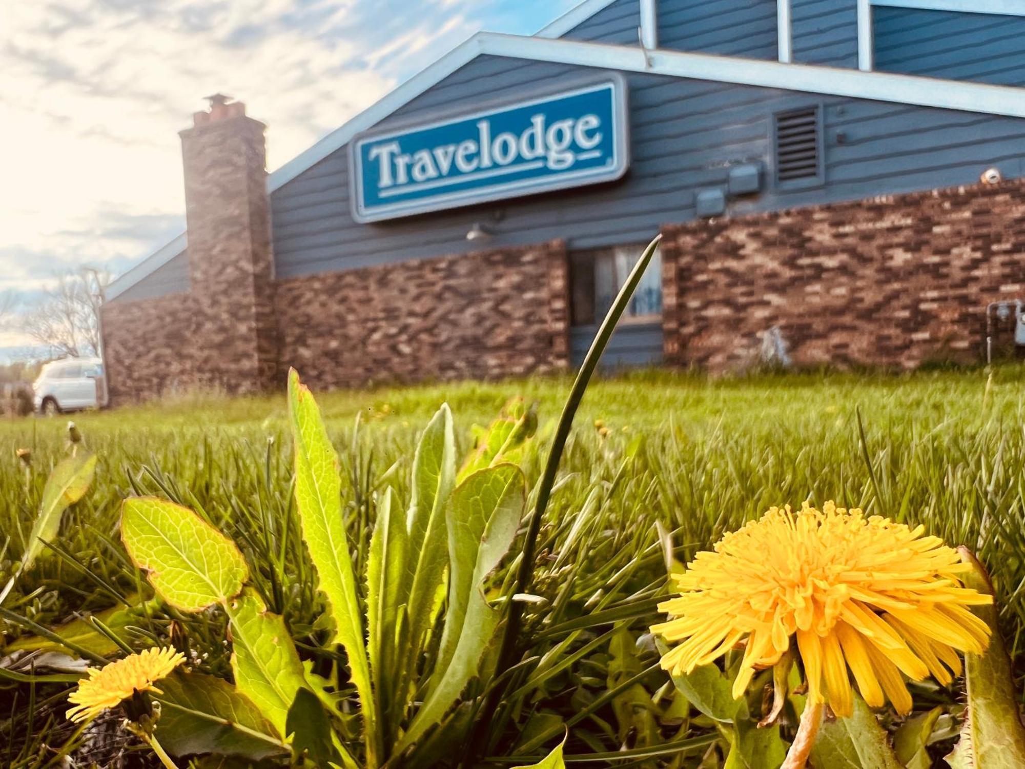 Travelodge By Wyndham Valleyfair Shakopee Exterior foto